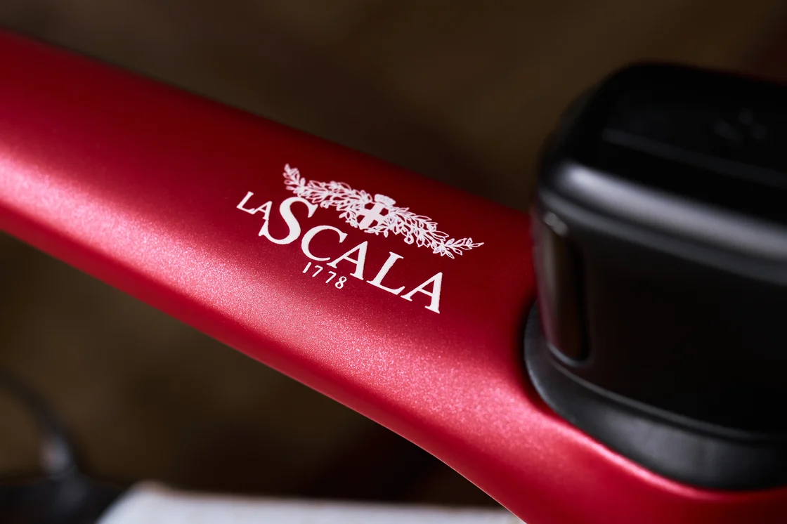 Colnago C72 La Scala - detail zlatých prvků